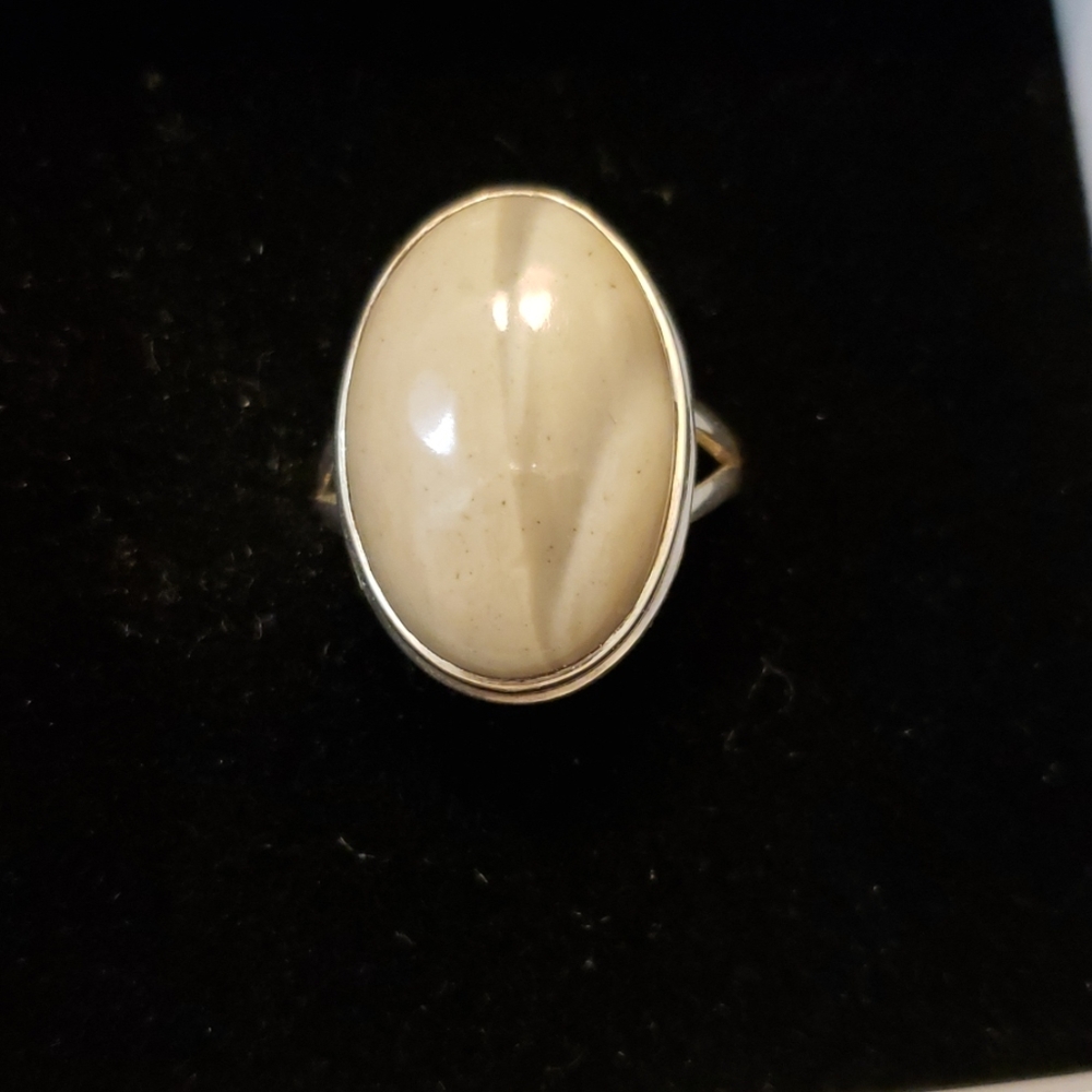 Stone ring